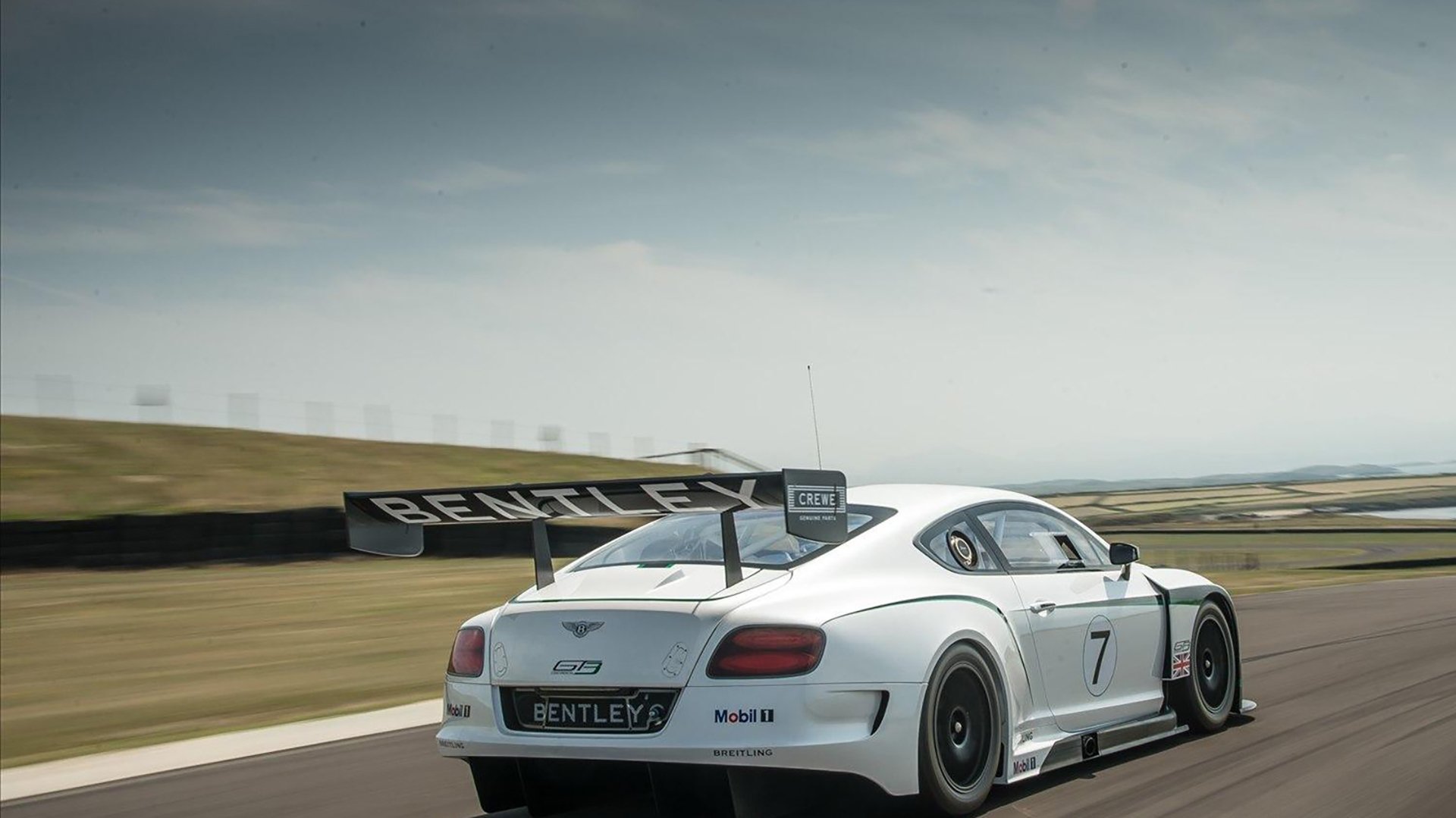 九游官网pc-斯洛伐克男篮在欧洲大赛中奋勇争夺，勇追更高荣誉，斯洛伐克篮球国家队